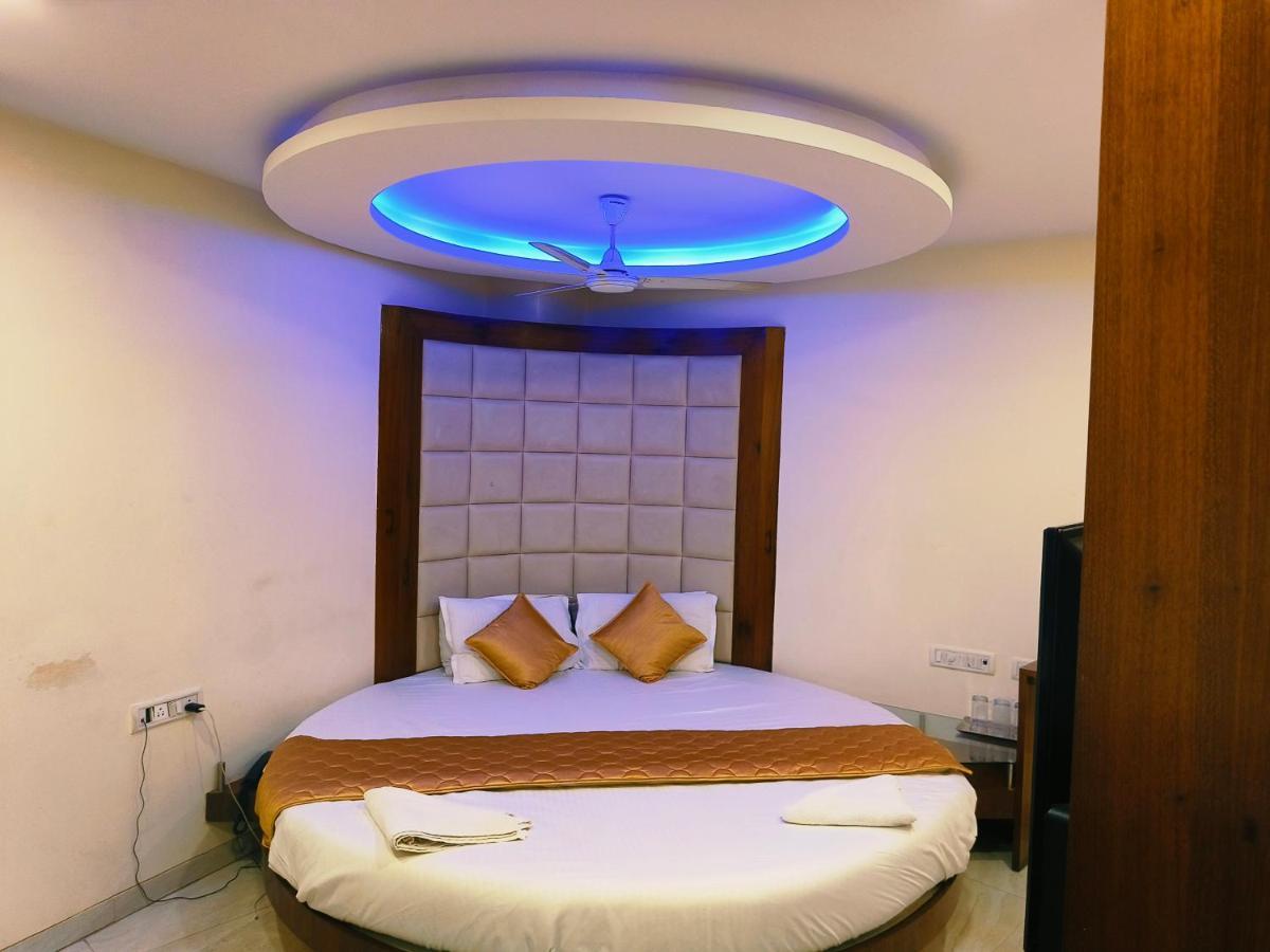 Apex Hotel ムンバイ エクステリア 写真